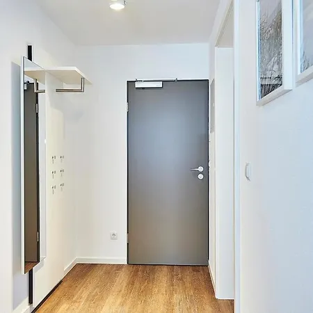 Deichhaeuser Anna Kueste Deichhaeuser Anna Kueste 2-34 דירה בנסרסיל